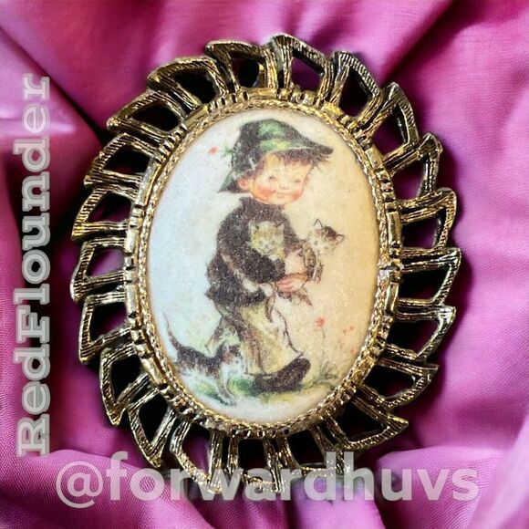Hand-Painted MJ Hummel Style Porcelain Brooch in Bronze Oval Frame - Picture 3 of 10